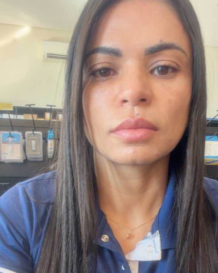 Adriana, consultora de vendas da Com Fio